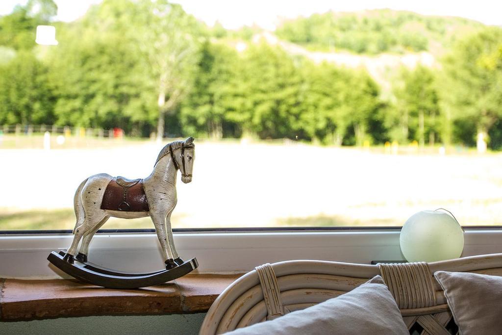 Agriturismo Borgo Serafino Мангоне Номер фото