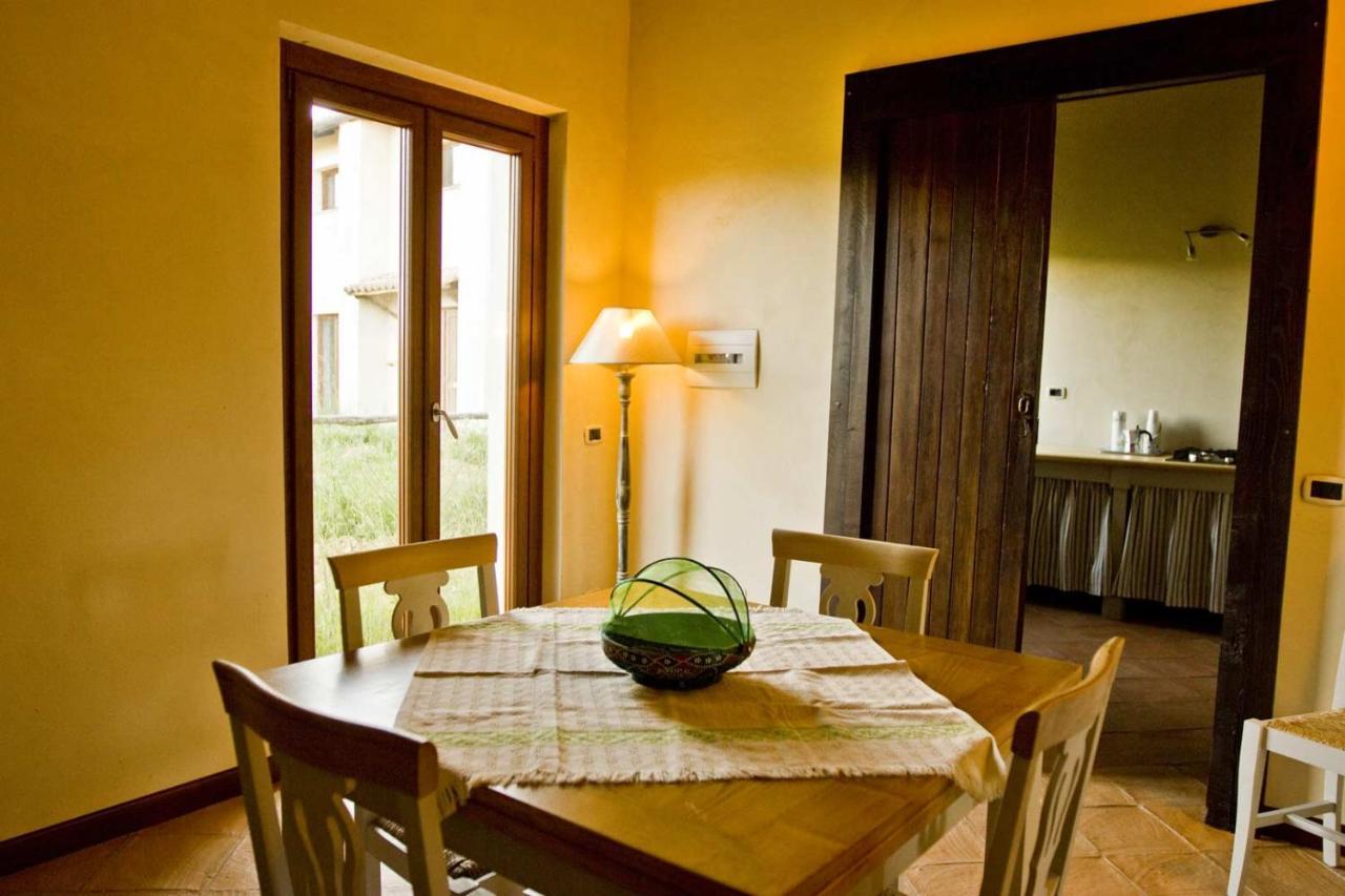 Agriturismo Borgo Serafino Мангоне Экстерьер фото