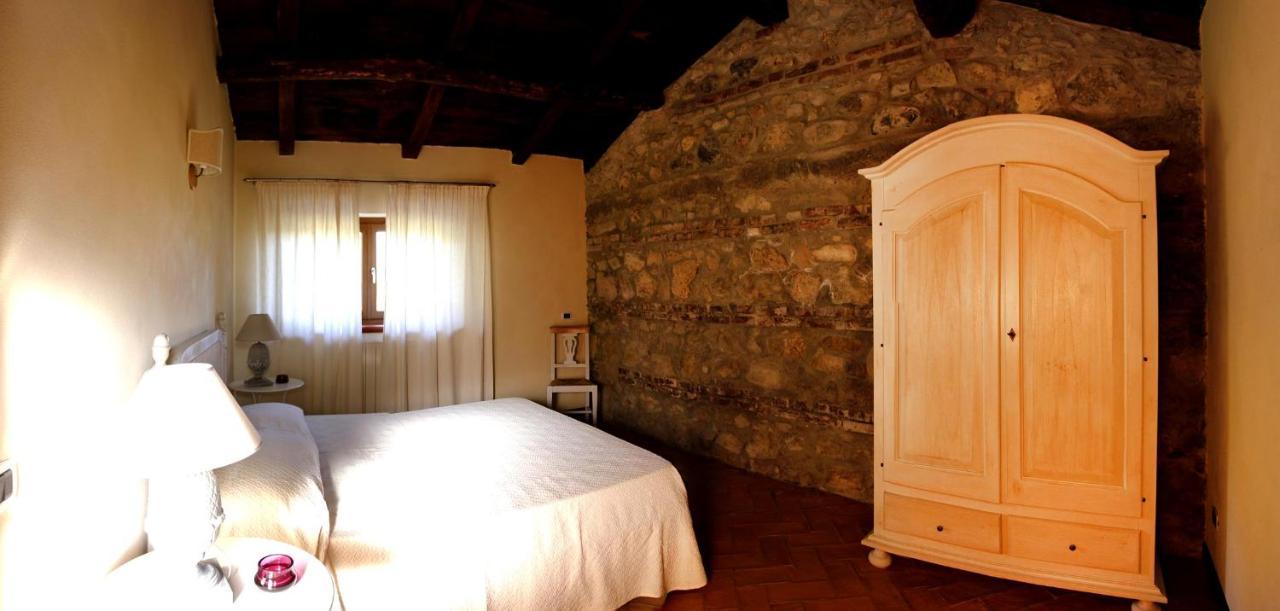 Agriturismo Borgo Serafino Мангоне Экстерьер фото