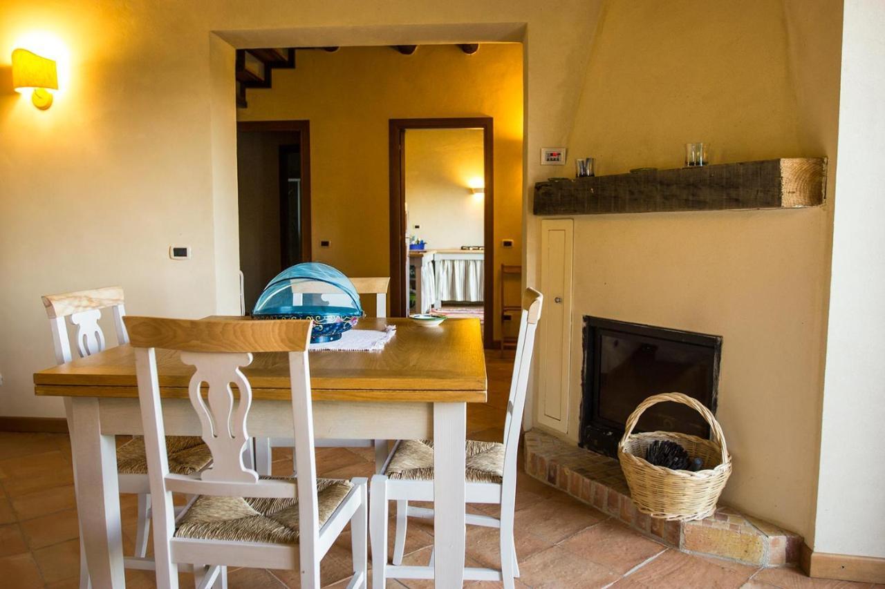 Agriturismo Borgo Serafino Мангоне Экстерьер фото